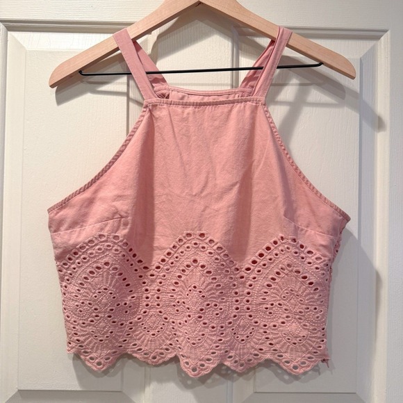 Abercrombie & Fitch Tops - Abercrombie & Fitch L Scalloped Eyelet Halter Tie Cropped Tank 100% Cotton Lined